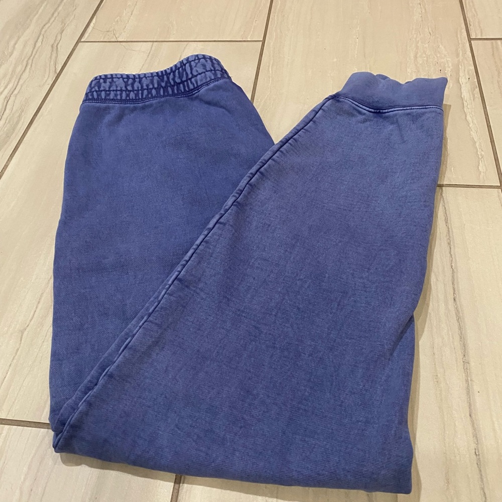 22 fresh unisex joggers